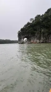 Rosa 04 Elephant Trunk Hill in Guilin